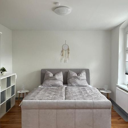 Apartment Horst - Gemuetliche Und Moderne Ferienwohnung In Der Innenstadt بازهفالك المظهر الخارجي الصورة
