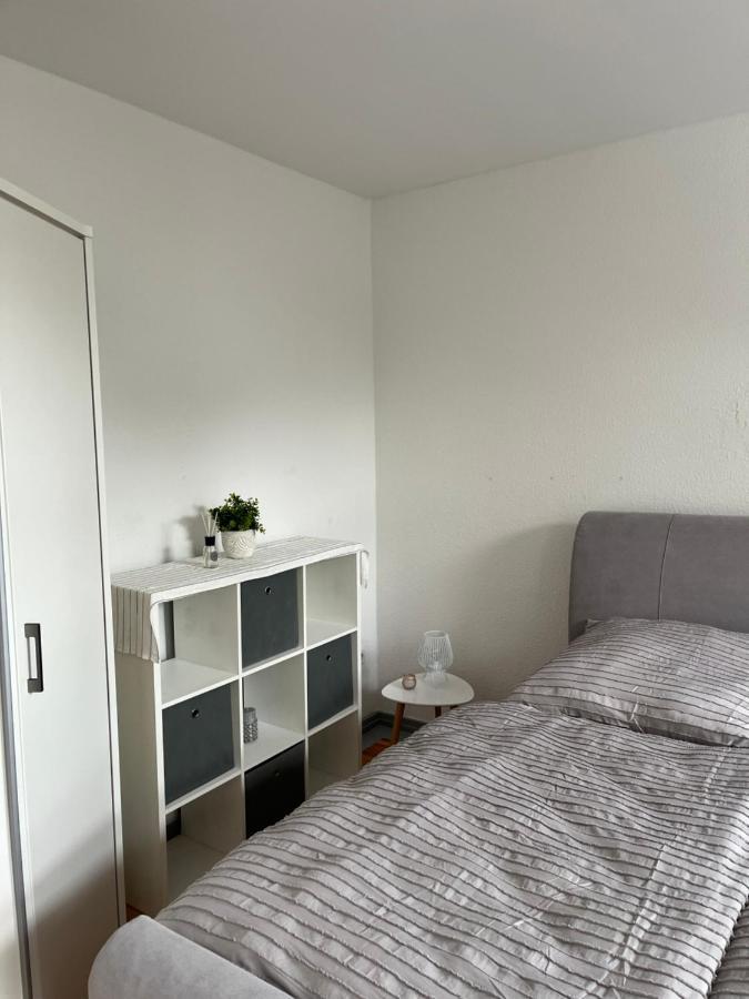 Apartment Horst - Gemuetliche Und Moderne Ferienwohnung In Der Innenstadt بازهفالك المظهر الخارجي الصورة