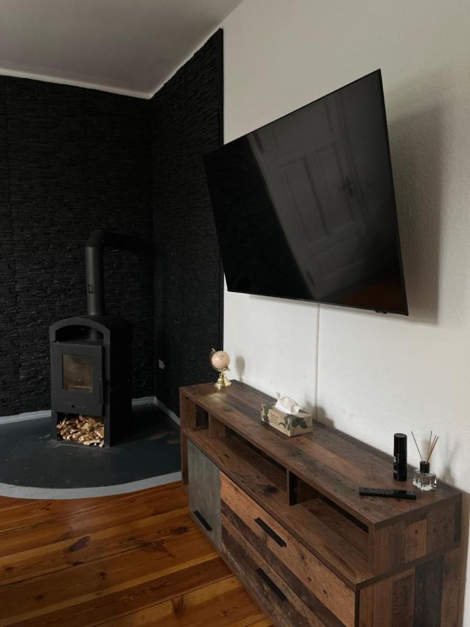 Apartment Horst - Gemuetliche Und Moderne Ferienwohnung In Der Innenstadt بازهفالك المظهر الخارجي الصورة